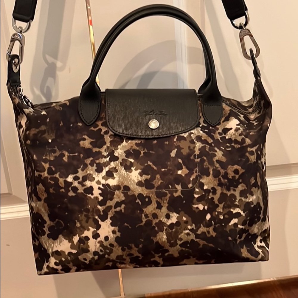Longchamp tote